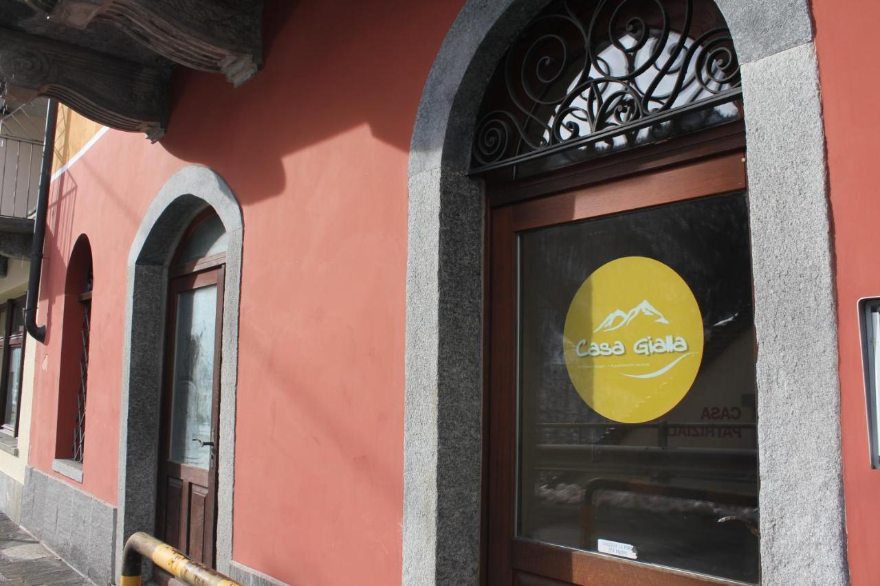 Casa Gialla Russo المظهر الخارجي الصورة